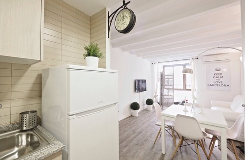 Sant Antoni Apartment | B51