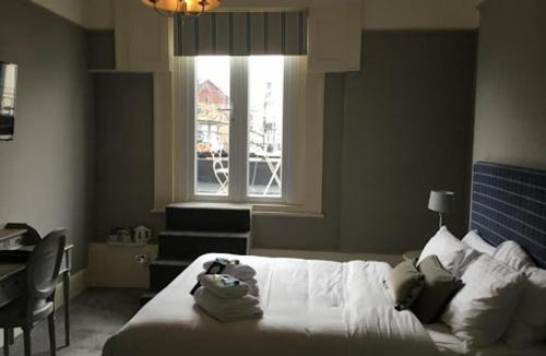 Dagenham Apartment | BA TRADERS