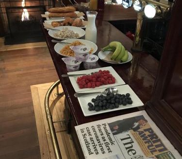 City Centre Glasgow Hotel | Babbity Bowsters