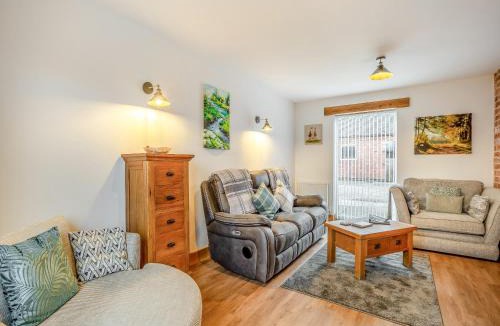 Rugeley House | Babbling Brook Barn