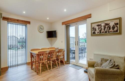 Rugeley House | Babbling Brook Barn