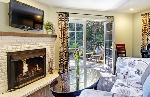 Westside Santa Cruz House | Babbling Brook Inn