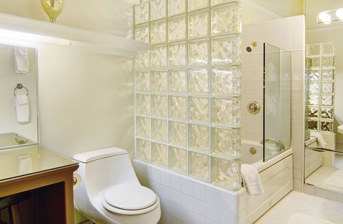 Westside Santa Cruz House | Babbling Brook Inn