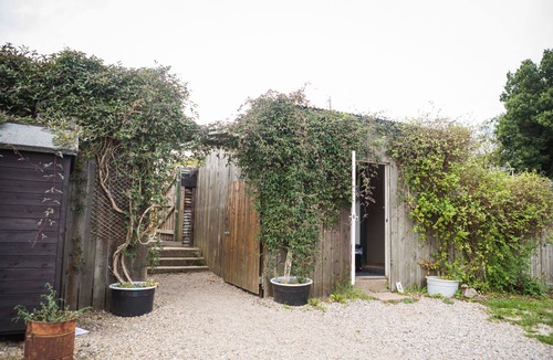 Guisborough Cabin | Baby Moon