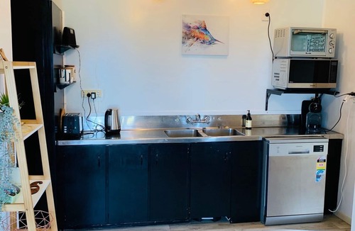 Karkari Peninsula Cottage | BACH 188 ON THE BEACH