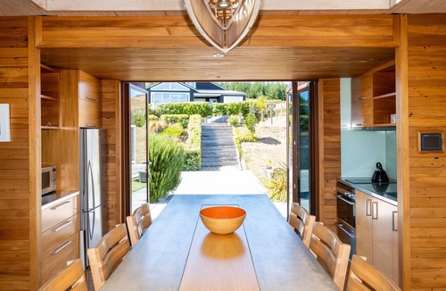 Waimarama House | Bach or holiday home, 1 Bedrooms, 2 Bathrooms, (Sleeps 2)