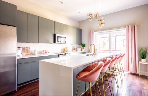 Nashville Villa | Bachelorette Bash! Sleeps 20! 2 Private rooftops!