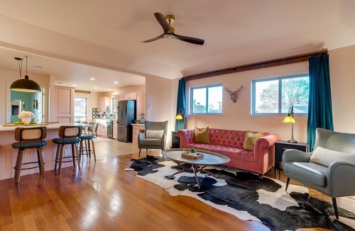 Edgecliff Village House | Bachelorette Pool House FW