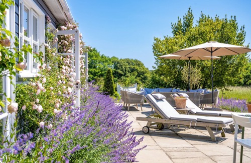 Hundon House | Bachelors Lodge, Clare