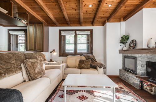 Baqueira Apartment | Baciver by Totiaran
