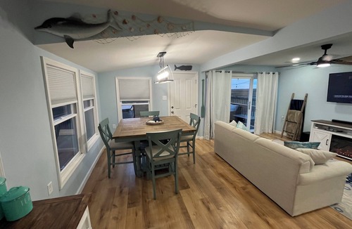 Shawcrest House | Back Bay Getaway