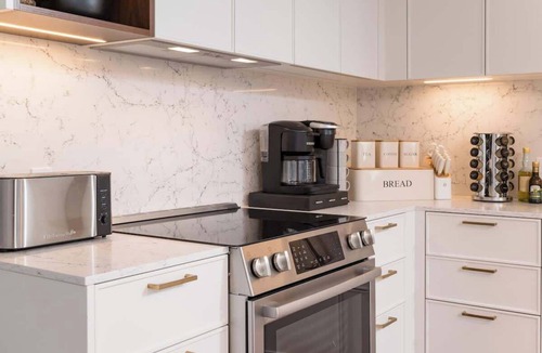 Bay Village Condo | Back-Bay Upscale Central Condo Bos Common Downtown