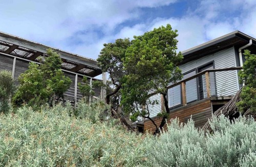 St. Andrews Beach Apartment | Back Beach Studio 1 with Private Outdoor Bath