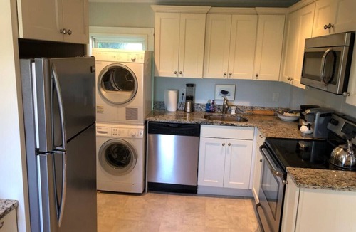 Back Cove Condo | Back Cove - Sunny 2nd Floor Condo