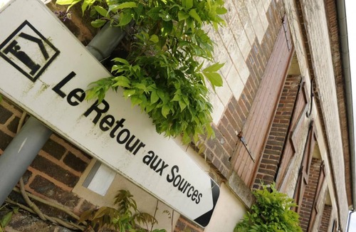 Montigny-les-Monts House | Back to basics