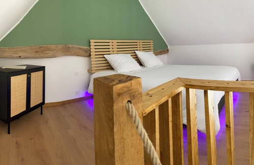 Yvre-le-Polin Bed & Breakfast | Back to basics