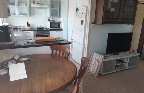 Kawhia Cottage | Back to basics. Handy cottage close to beach.