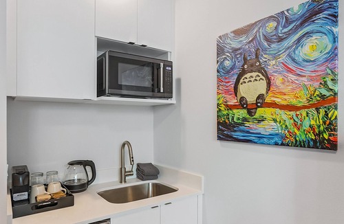 East Queen Anne House | Back To The Future Sweet Suites