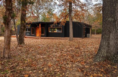 Winona House | Backroad Rustic Retreat