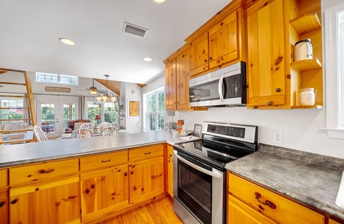 Clarksville House | Backwater river cottage