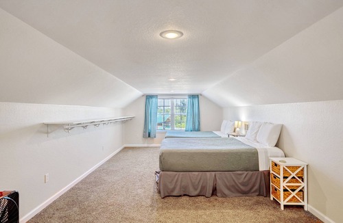 Clarksville House | Backwater river cottage