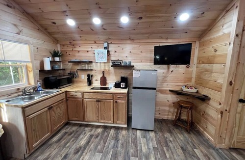 Betsy Layne Cabin | Backwoods Bungalow