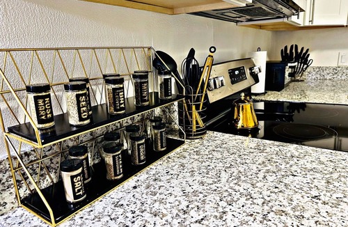 Midtown Sacramento Apartment | Backyard Bliss - Summer BBQs and Firepit Nights