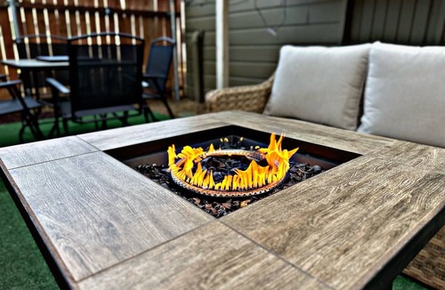 Midtown Sacramento Apartment | Backyard Bliss - Summer BBQs and Firepit Nights