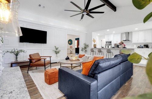 North Richland Hills House | Backyard Oasis: Pool, Hot Tub, Giant Chess & Golf
