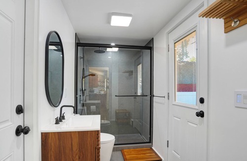 Shirley House | Backyard oasis.