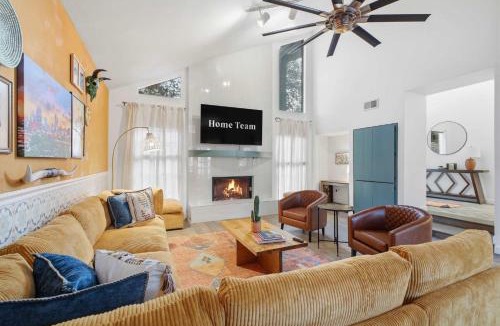 North San Antonio - SAT House | Backyard Paradise - Pool - Playhouse - Hot Tub