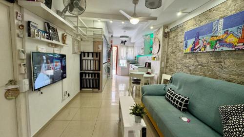 Badalona House | BADAROSA House Badalona next to Barcelona & beach