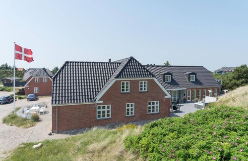 Henne Strand House | Badehotellet Klitgaarden