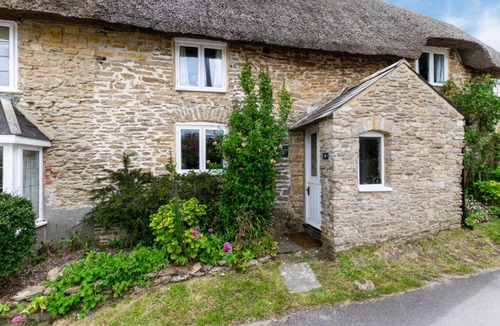 Littlebredy House | Badgers Cottage