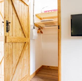 Aldborough Apartment | Badgers Drift, Beechcroft Barns, Cawston, Norfolk