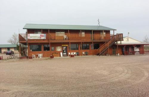 Northeast Entrance Badlands Hotel | Badlands Hotel & Campground