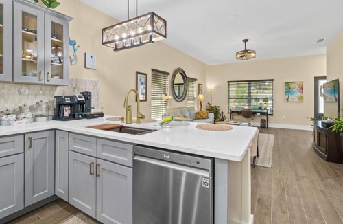 Merritt Island House | Bahama Breeze Retreat