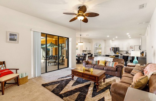 Legacy Park House | Bahama Sunset 5 Bedrooms