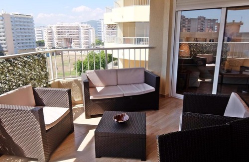 Playa de Gandia Apartment | BAHAMAS - Familiar