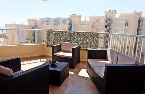 Playa de Gandia Apartment | BAHAMAS - Familiar