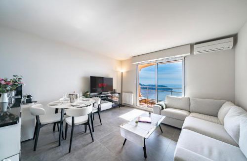 Roquebrune-Cap-Martin Apartment | Baie de Roquebrune - Balcon vue mer - Parking - AO