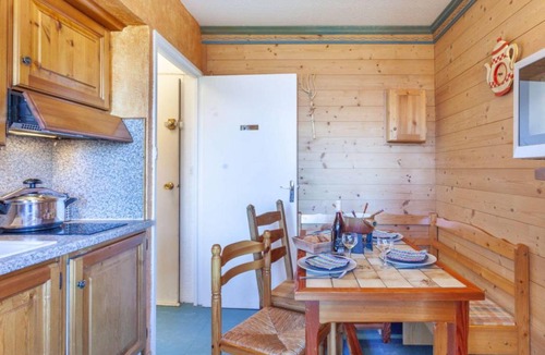 Villarembert Apartment | Baikonour