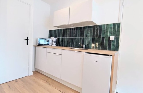 Fives Apartment | Bail Mobilité, 5 minutes du métro, internet