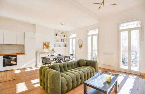 6th Arrondissement Apartment | Bail mobilité - Le Rome - Appart standing 2 ch