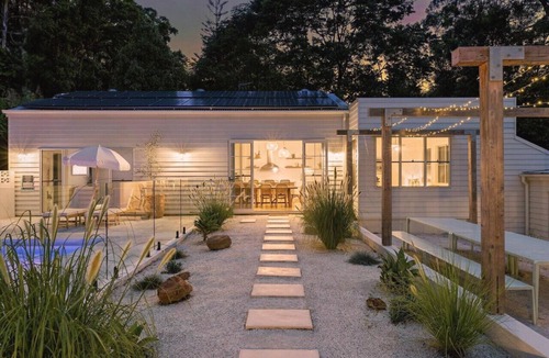 Ewingsdale House | Bailen Byron Serene Luxury Villa