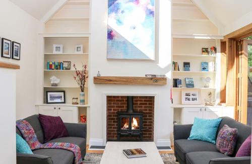 Bursledon House | Bailey Cottage