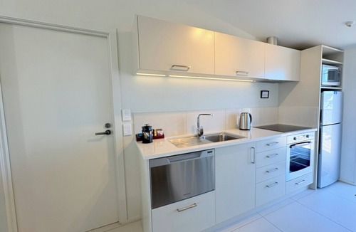 Whitianga Hotel | Bailey's At The Beach Motel