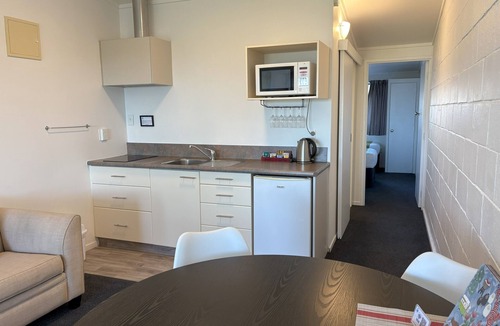 Whitianga Hotel | Bailey's At The Beach Motel