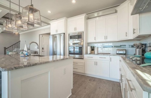 Atlantic Beach House | Baileys Blue Ocean View
