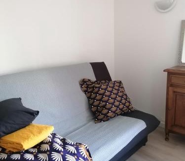 Forcalquier Apartment | Bain de soleil